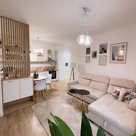 Kesa Apartment Korça Exteriör bild